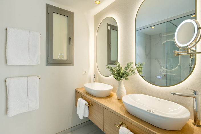 Image No.30-3 Bed Property for sale