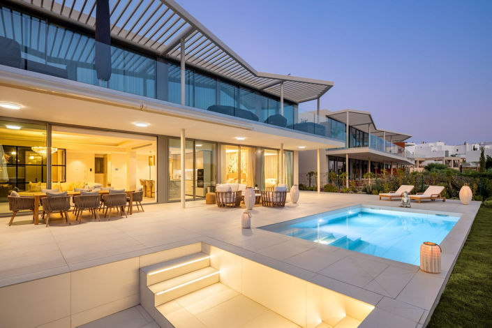 Image No.47-3 Bed Property for sale