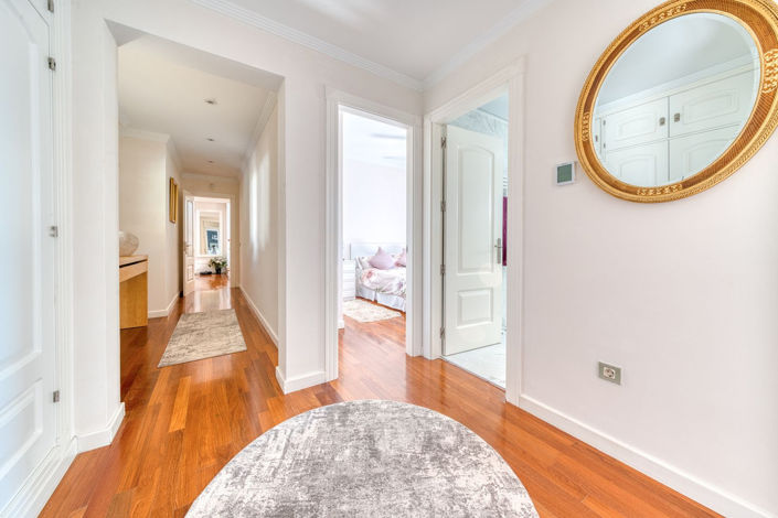 Image No.23-6 Bed Property for sale