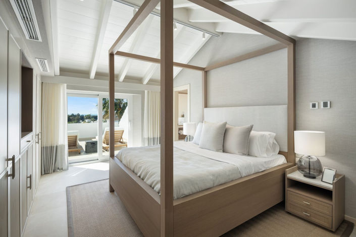 Image No.14-3 Bed Property for sale