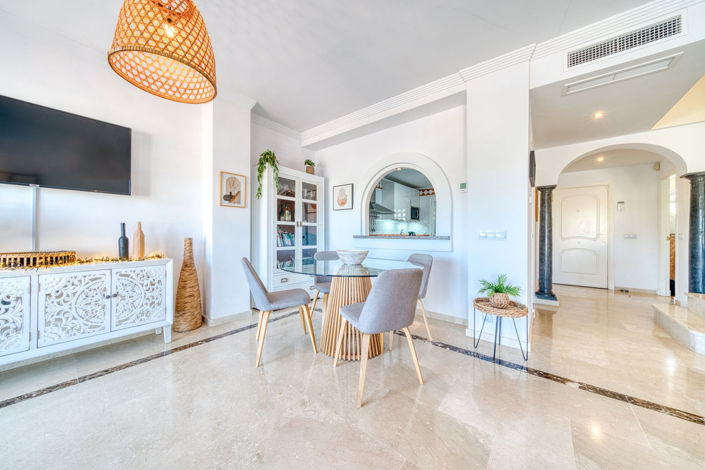 Image No.15-4 Bed Property for sale