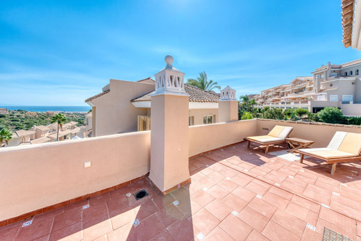 Image No.39-4 Bed Property for sale