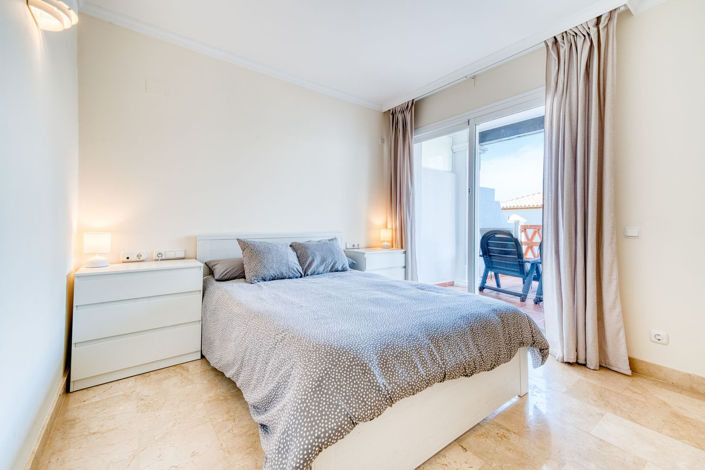 Image No.31-2 Bed Property for sale