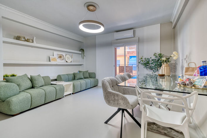 Image No.13-3 Bed Property for sale