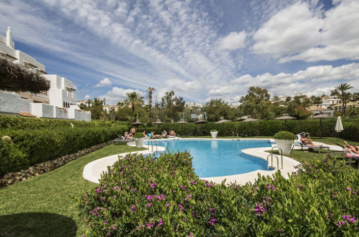 Image No.25-2 Bed Property for sale