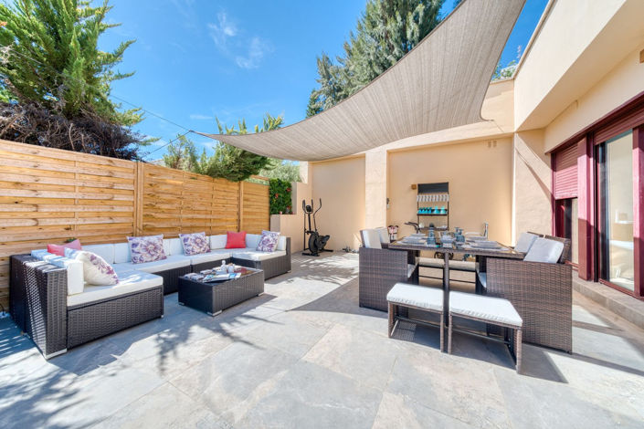 Image No.15-3 Bed Property for sale