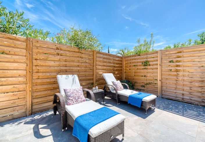 Image No.22-3 Bed Property for sale