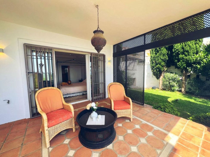 Image No.20-4 Bed Property for sale