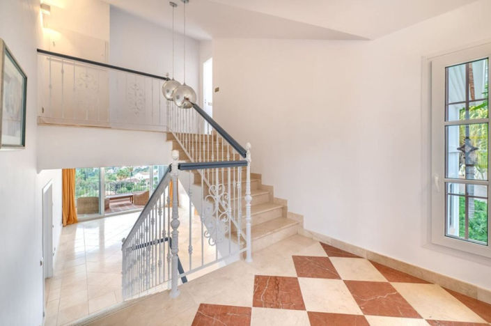 Image No.36-4 Bed Property for sale