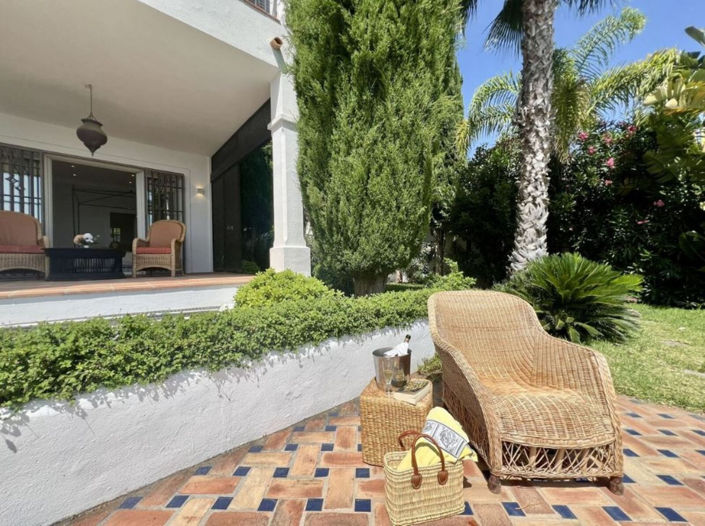 Image No.8-4 Bed Property for sale