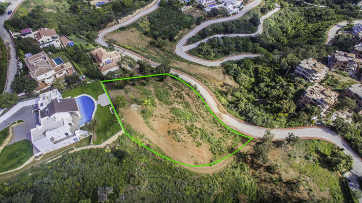 Image No.10-4 Bed Property for sale