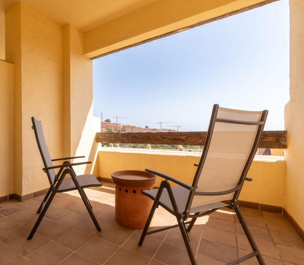 Image No.13-2 Bed Property for sale