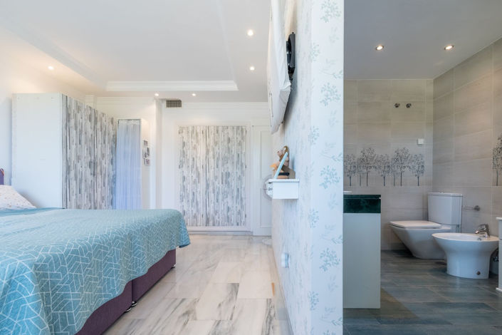 Image No.23-3 Bed Property for sale