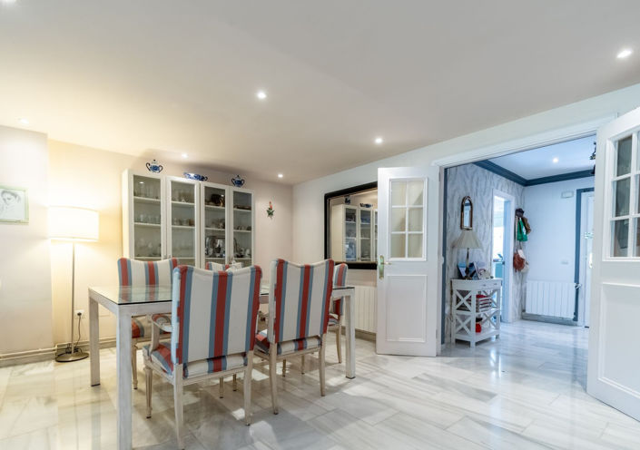 Image No.24-3 Bed Property for sale