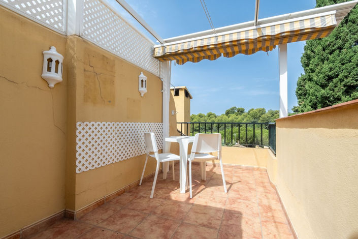 Image No.35-3 Bed Property for sale