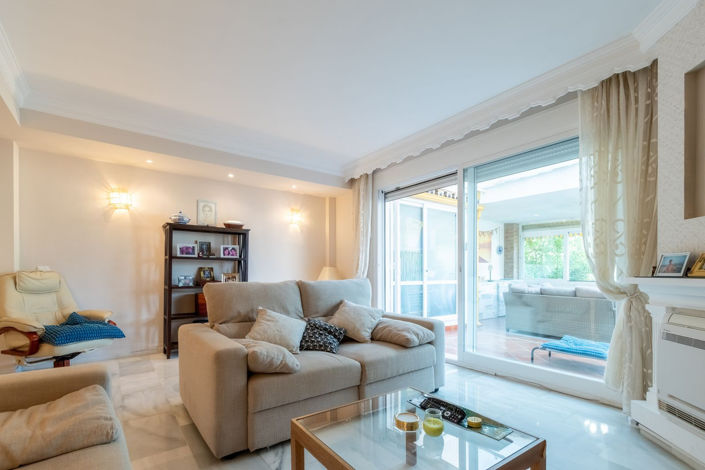 Image No.4-3 Bed Property for sale