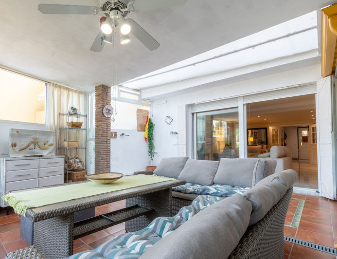 Image No.8-3 Bed Property for sale