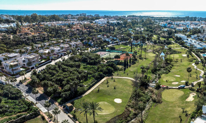 Image No.13-5 Bed Property for sale