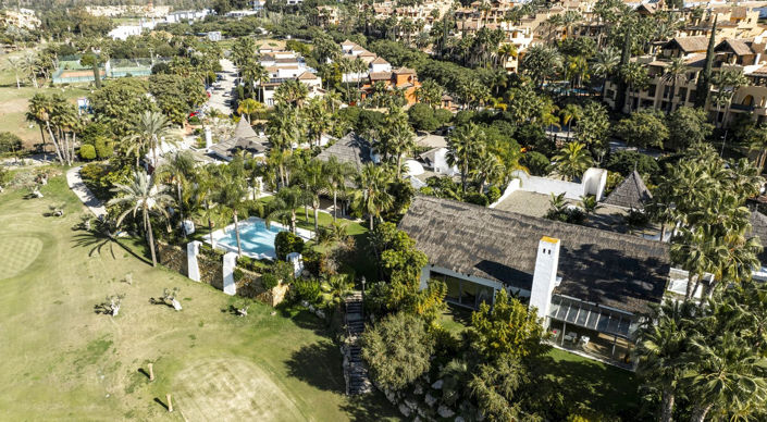 Image No.26-5 Bed Property for sale