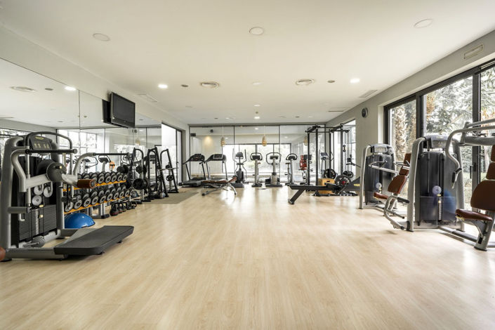 Image No.34-5 Bed Property for sale