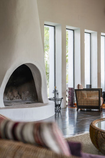 Image No.40-5 Bed Property for sale