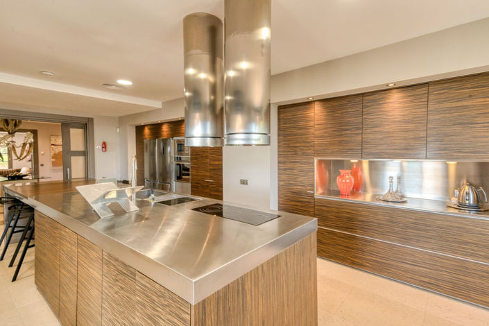 Image No.49-5 Bed Property for sale