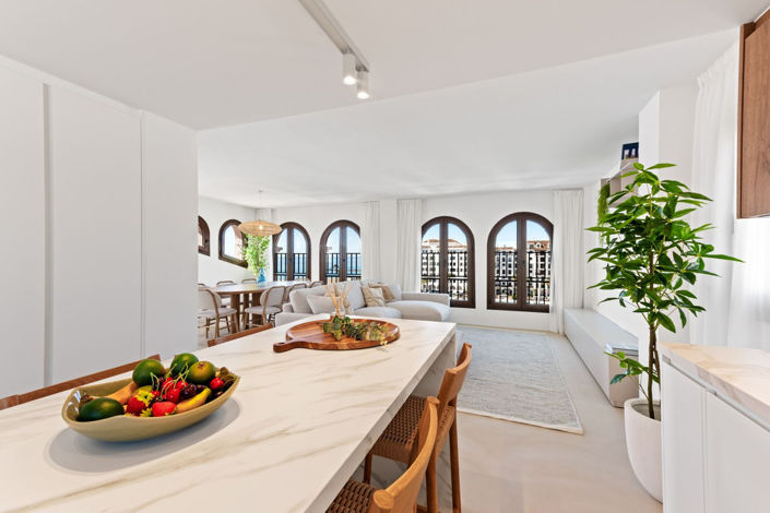 Image No.22-4 Bed Property for sale