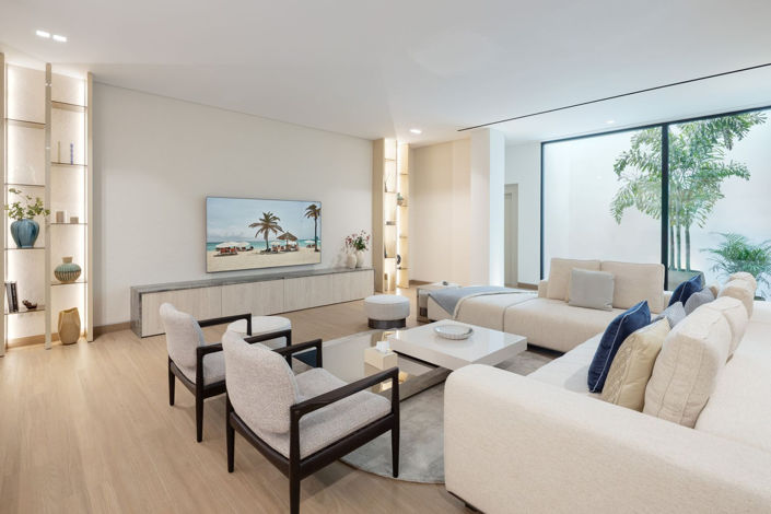 Image No.21-6 Bed Property for sale