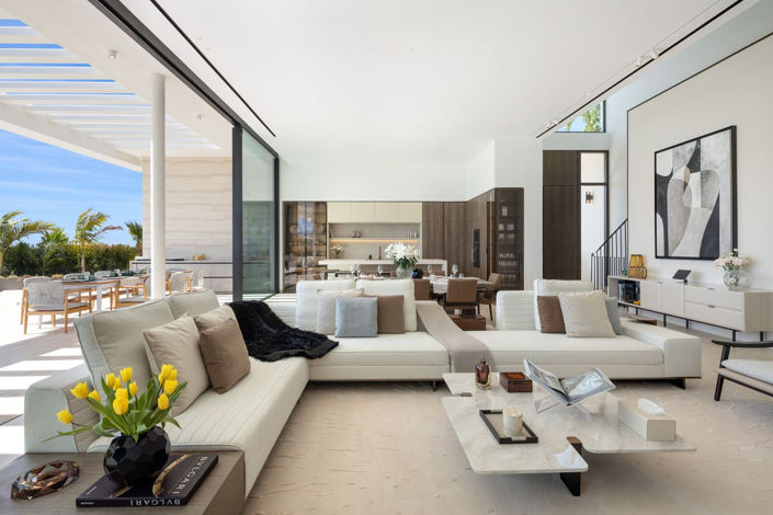 Image No.3-6 Bed Property for sale