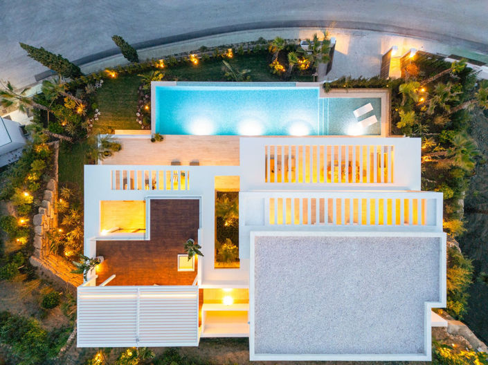 Image No.33-6 Bed Property for sale