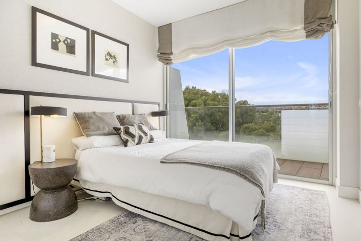 Image No.30-3 Bed Property for sale