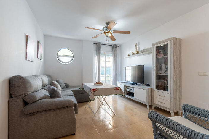 Image No.3-2 Bed Property for sale