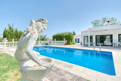 Propriété de 4 chambres à vendre à Alhaurín el Grande