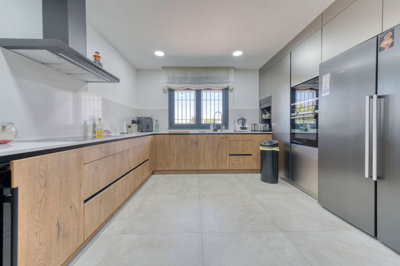 14-d70dc3102c00d7be0e872dfe1c1f86d7