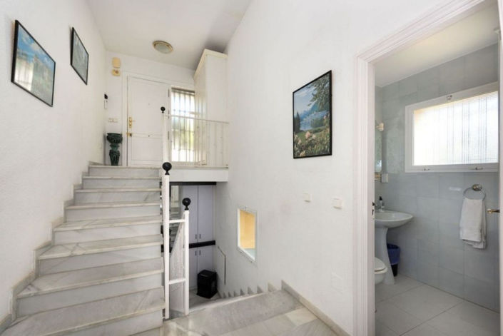 Image No.7-3 Bed Property for sale