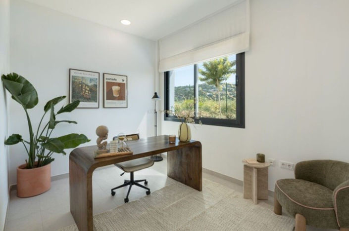 Image No.5-Propriété de 4 chambres à vendre à Marbella