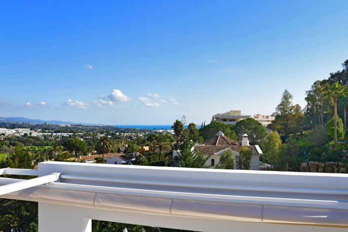 Image No.44-7 Bed Property for sale