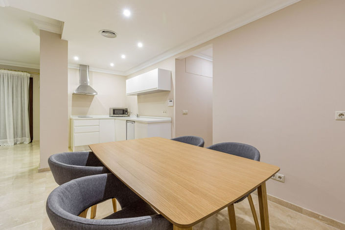 Image No.22-11 Bed Property for sale