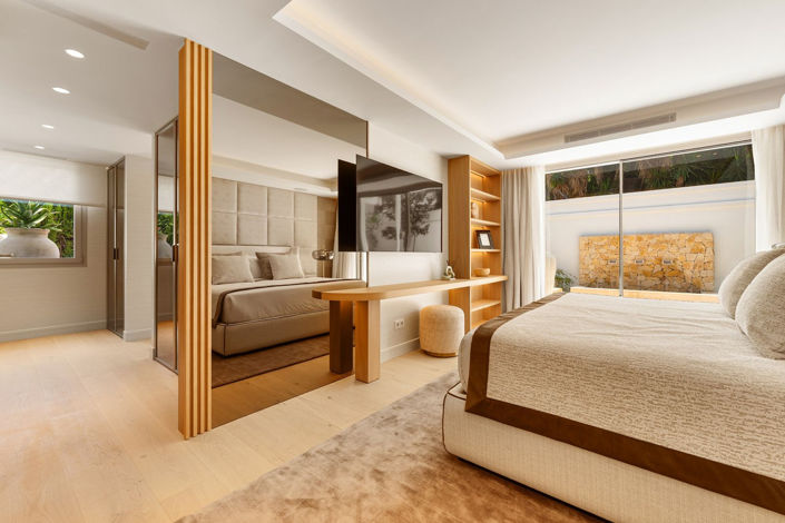 Image No.16-5 Bed Property for sale