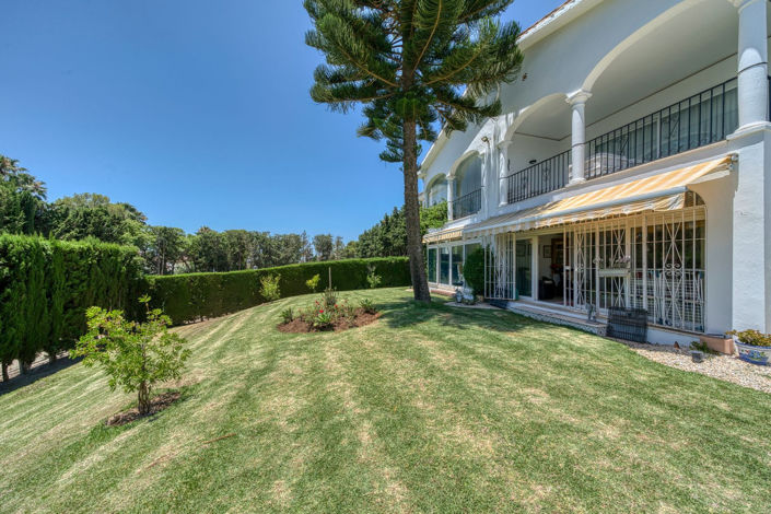 Image No.21-2 Bed Property for sale