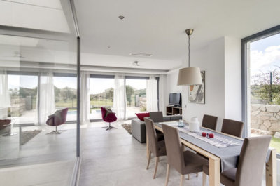 7-aa4cc561180b369757c0bb4af9886cd3