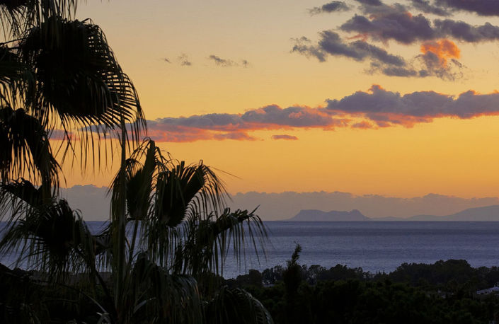 Image No.29-8 Bed Property for sale