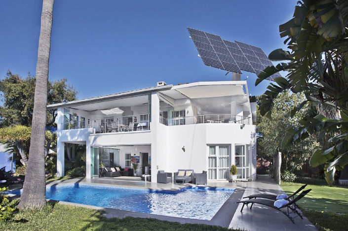 Image No.40-8 Bed Property for sale