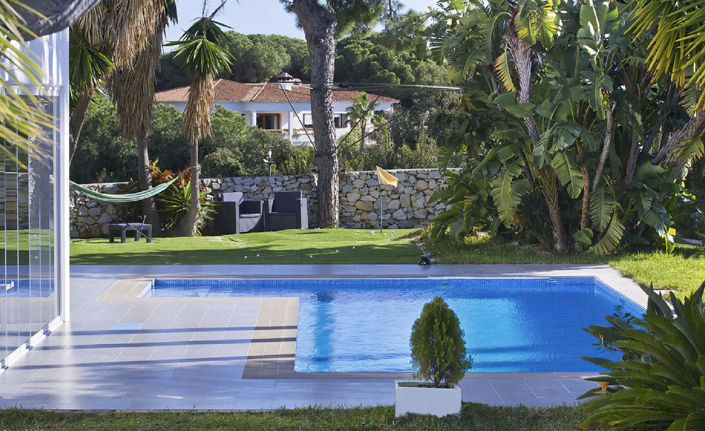 Image No.41-8 Bed Property for sale