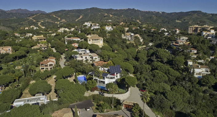 Image No.43-8 Bed Property for sale