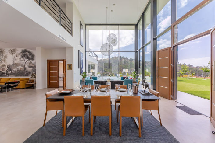 Image No.36-6 Bed Property for sale