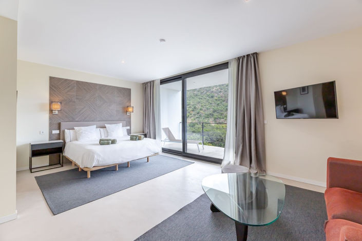 Image No.49-6 Bed Property for sale