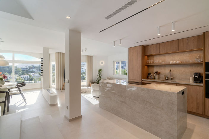 Image No.32-3 Bed Property for sale