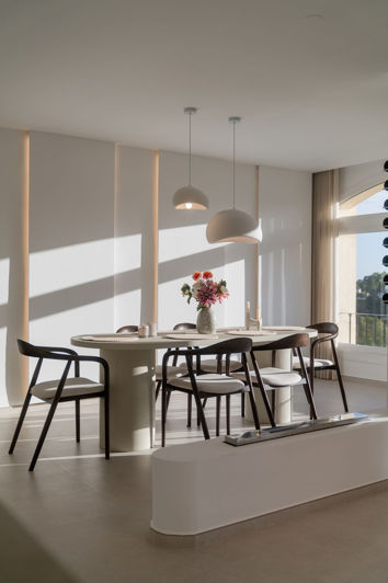 Image No.37-3 Bed Property for sale