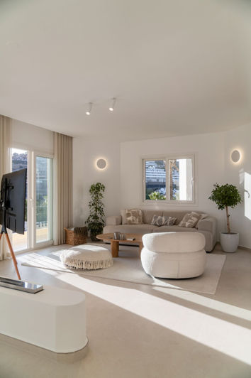 Image No.38-3 Bed Property for sale